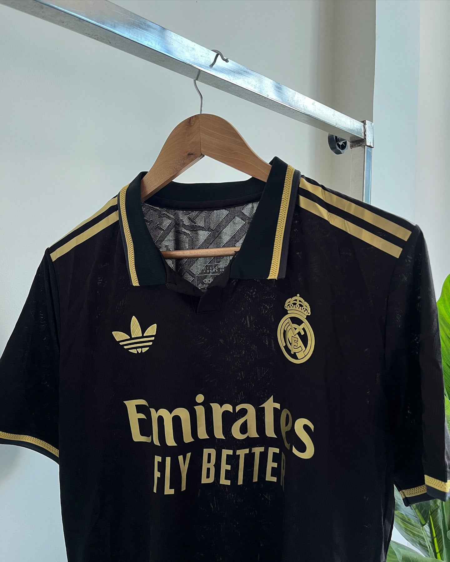 REAL MADRID 2023 FAN VERSION KIT - [ FULL SET ]