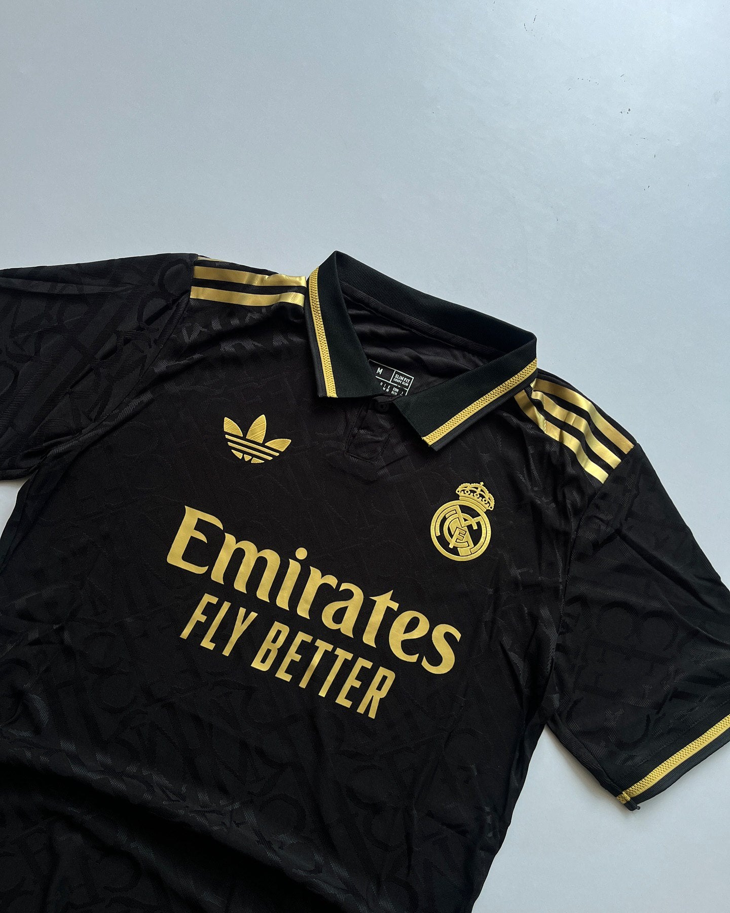 REAL MADRID 2023 FAN VERSION KIT - [ FULL SET ]