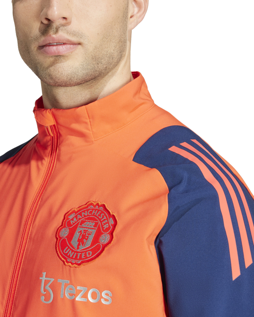 MANCHESTER UNITED ALL WEATHER  MEN'S JACKET 2024/25 ORANGE