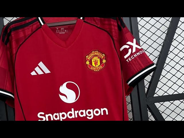 MAN UTD 2025 HOME KIT - PLAYER VERSION