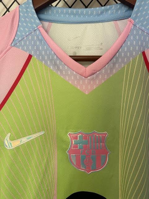 BARCELONA 2025 GREEN EDITION - PLAYER VERSION